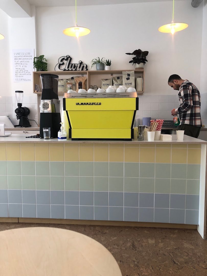 Elwin Coffee specialty coffee shop in London - photo 3