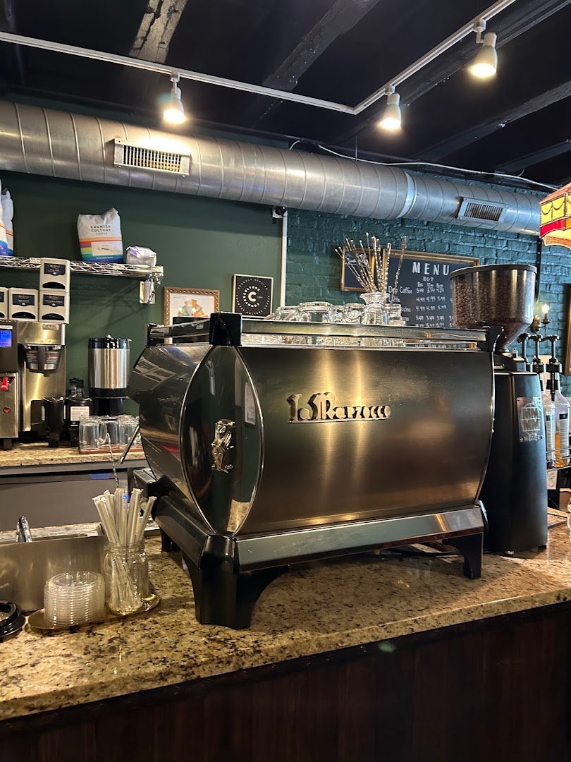 Ludlow Charlingtons Coffee Shop specialty coffee shop in Chicago - photo 7