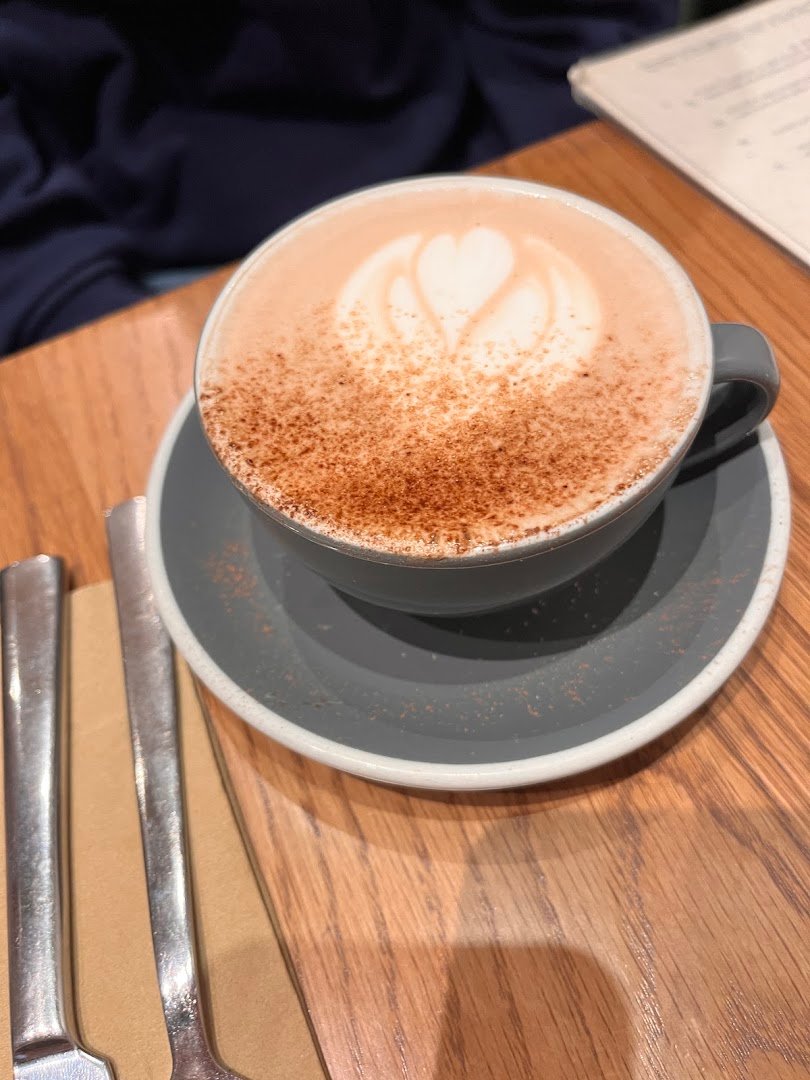 KIN Cafe specialty coffee shop in London - photo 6