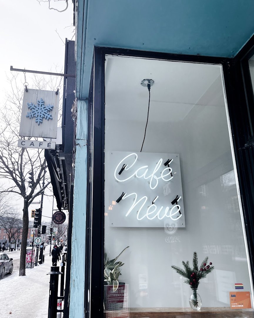 Storefront of Café Névé, specialty coffee shop in Montreal