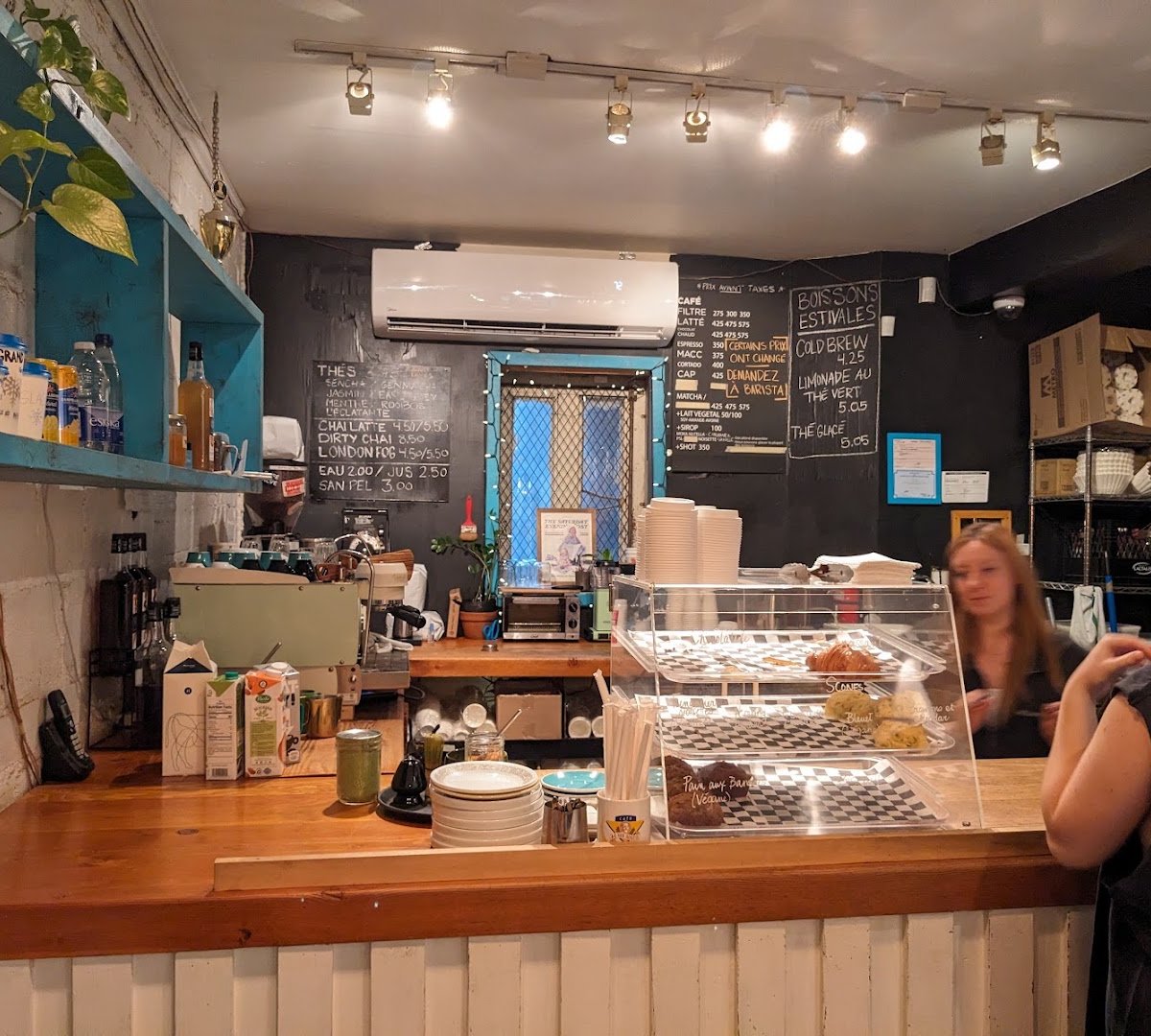 Interior of Café Névé, specialty coffee shop in Montreal
