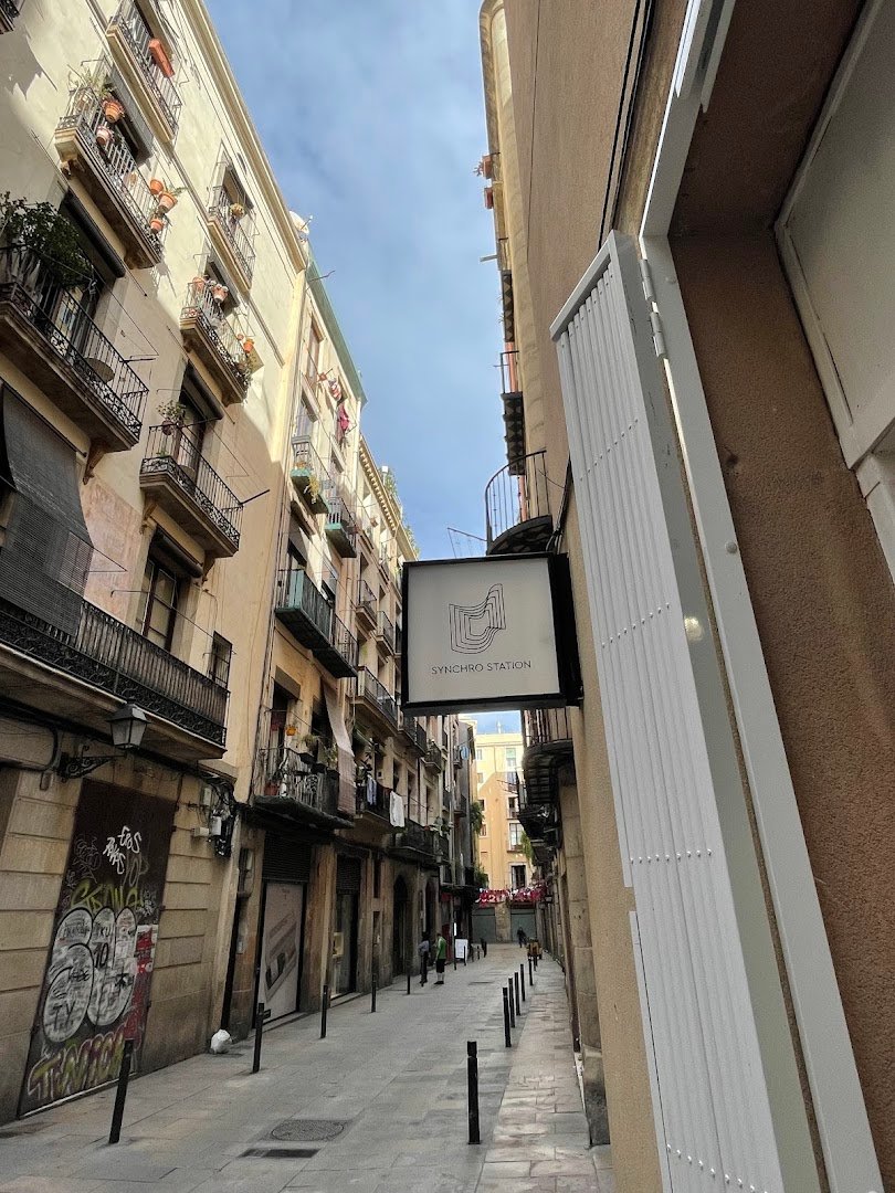 Synchro Station specialty coffee shop in Barcelona - photo 9