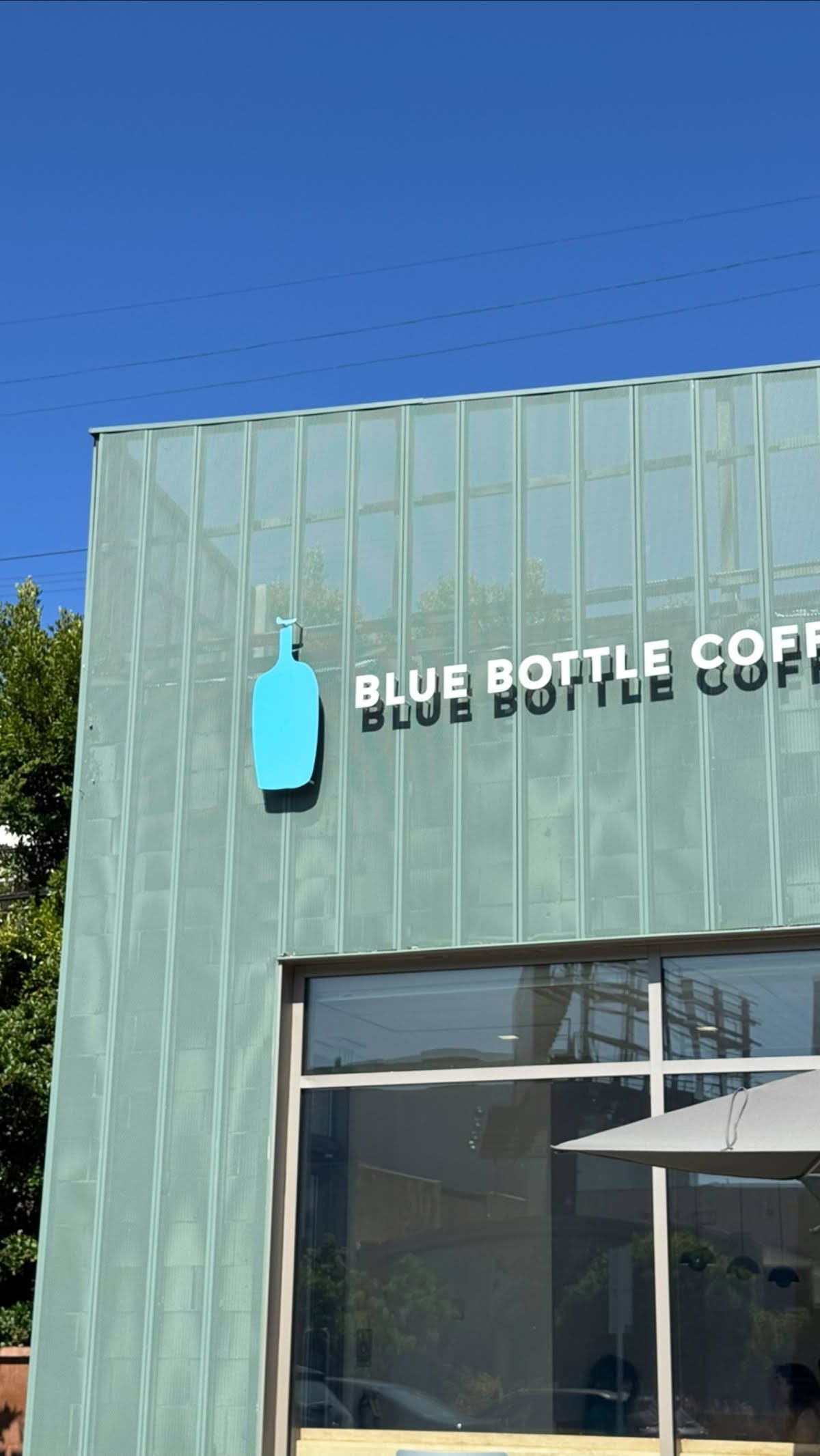 Blue Bottle Coffee specialty coffee shop in Los Angeles - photo 13