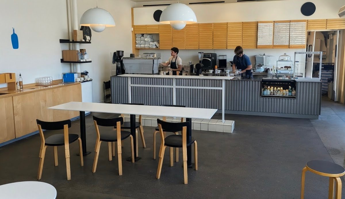 Blue Bottle Coffee specialty coffee shop in Los Angeles - photo 3