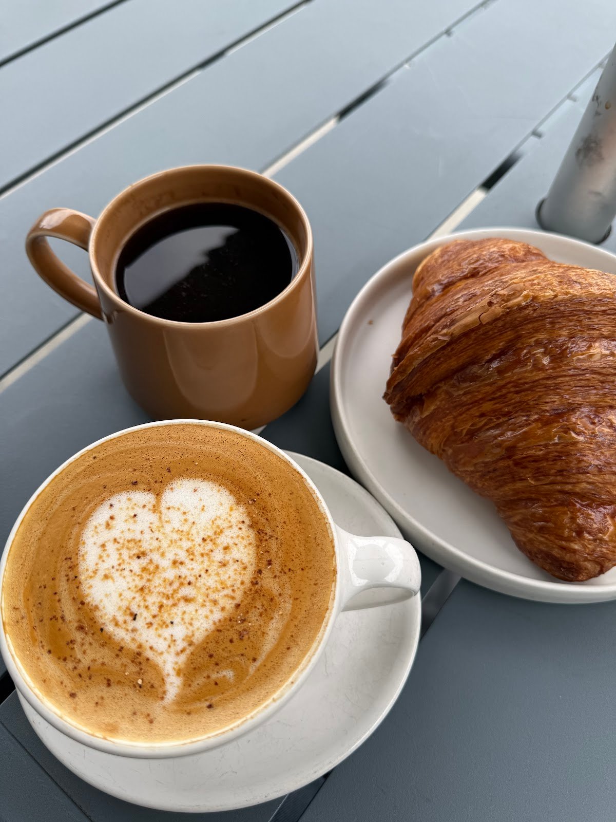 Blue Bottle Coffee specialty coffee shop in Los Angeles - photo 5