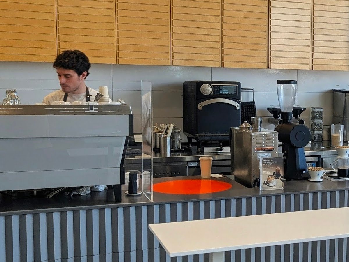 Blue Bottle Coffee specialty coffee shop in Los Angeles - photo 6