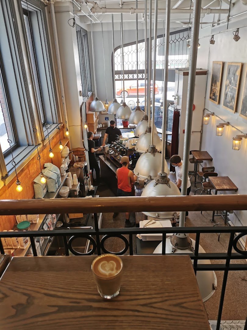 Interior of Pikolo Espresso Bar, specialty coffee shop in Montreal
