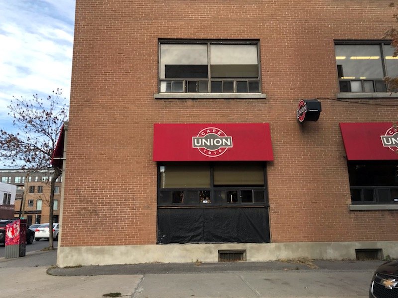 Storefront of Café Union, specialty coffee shop in Montreal