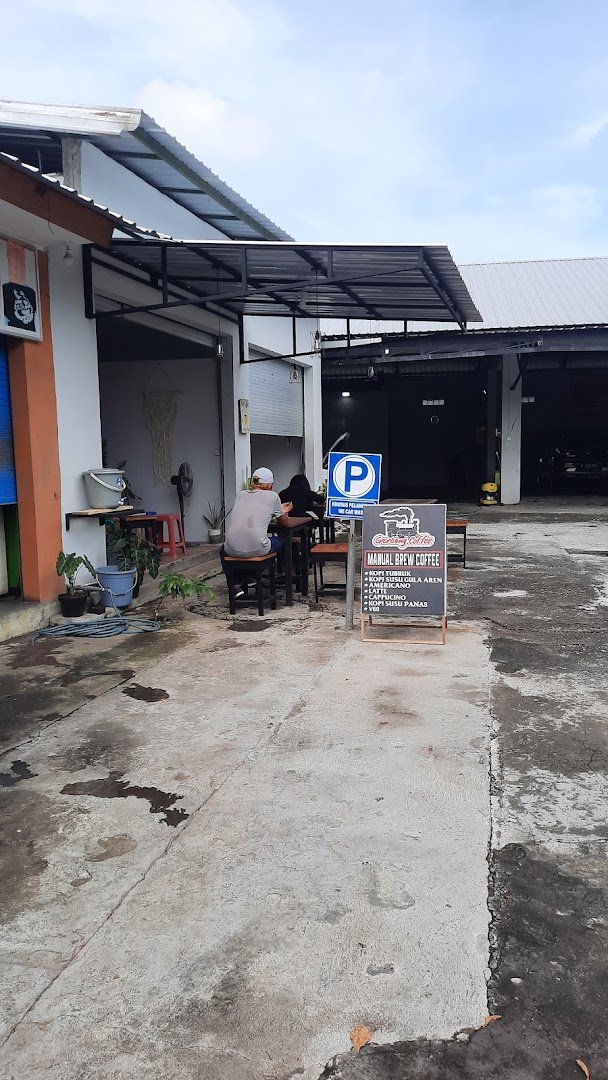 Gerbong Coffee (Manual Brew Coffee) specialty coffee shop in Bali - photo 5