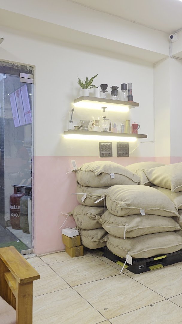 Rossette Coffee Lab | Roastery - Premium Specialty Coffee Roasters & Wholesalers in Delhi, India specialty coffee shop in Delhi - photo 10