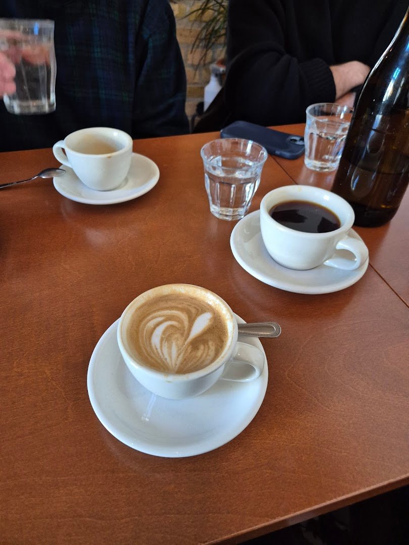 Distrikt coffee specialty coffee shop in Berlin - photo 5
