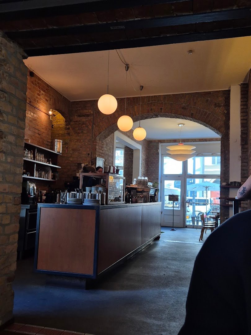 Distrikt coffee specialty coffee shop in Berlin - photo 6