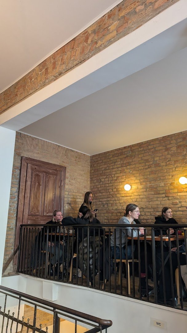 Distrikt coffee specialty coffee shop in Berlin - photo 9