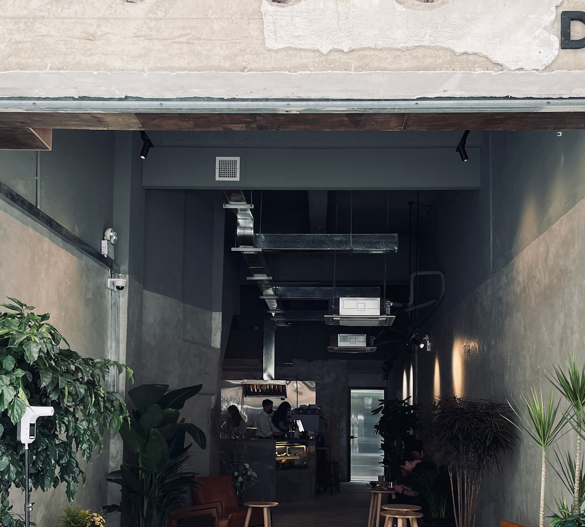 Storefront of DOZY, specialty coffee shop in Hong Kong