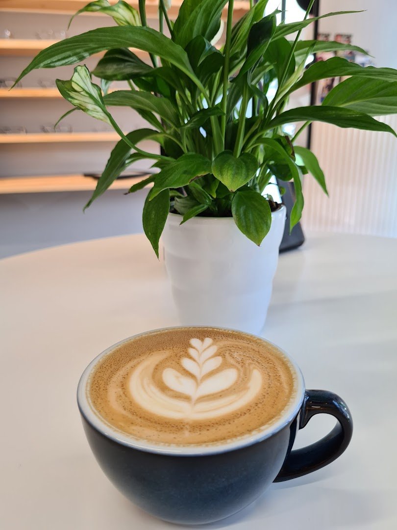 Coffee at No i Co, specialty coffee shop in Warsaw