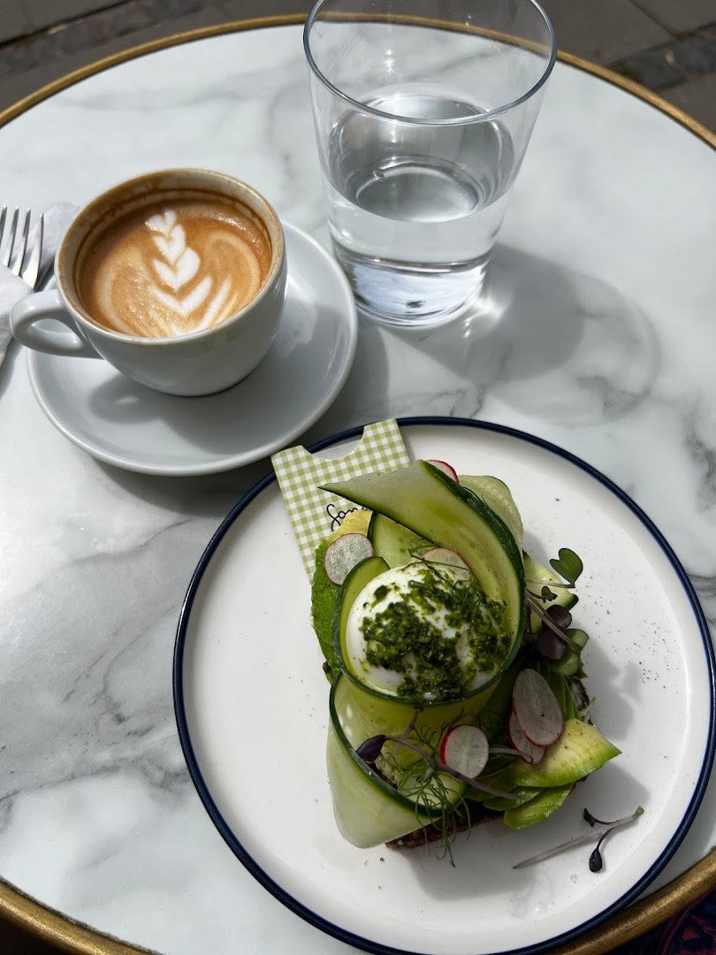 Sonny specialty coffee shop in Copenhagen - photo 3