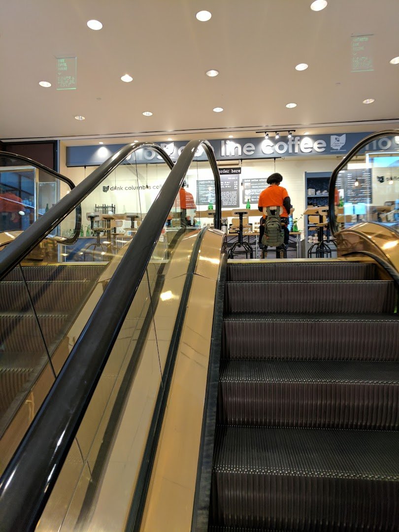 One Line Coffee at Capitol Square specialty coffee shop in Columbus - photo 3