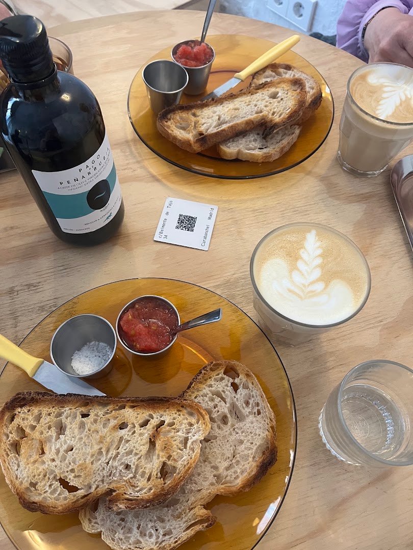 Holgura x Placeo - Café de Especialidad specialty coffee shop in Madrid - photo 10