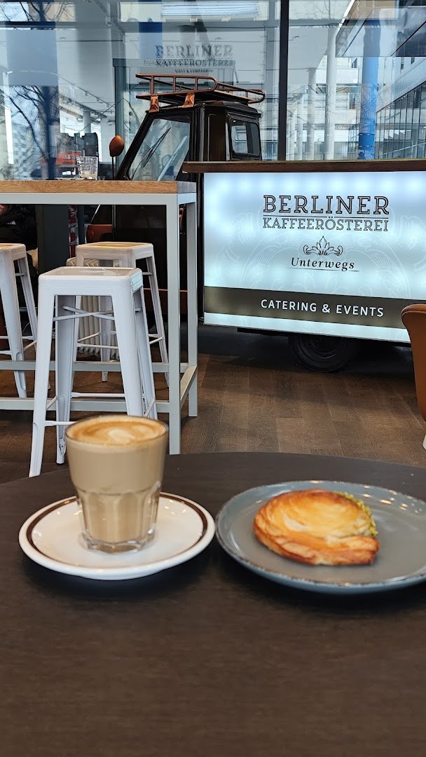 Berliner Kaffeerösterei specialty coffee shop in Berlin - photo 3