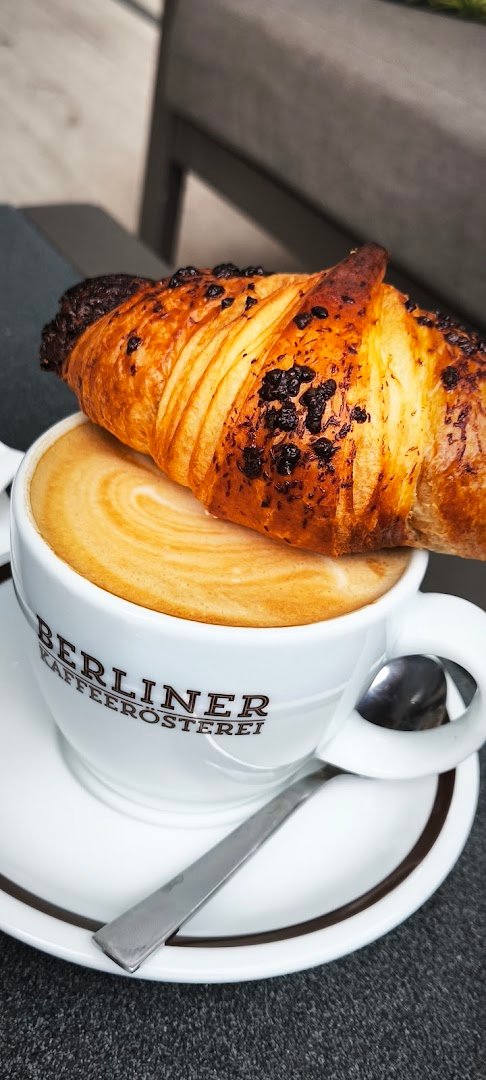 Berliner Kaffeerösterei specialty coffee shop in Berlin - photo 6