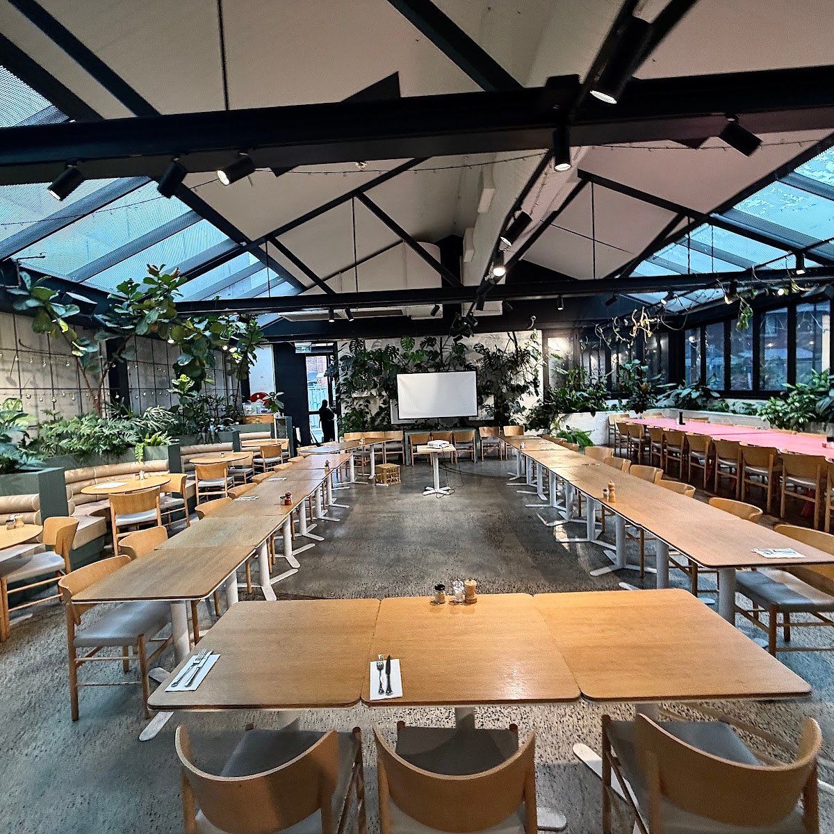 Interior of Au79, specialty coffee shop in Melbourne