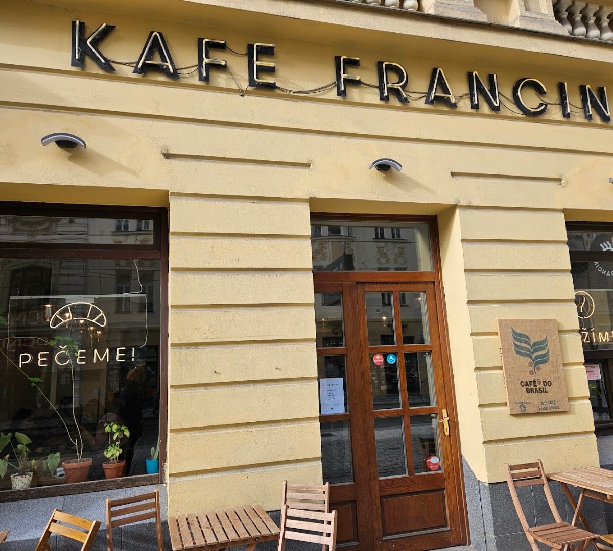 Storefront of Kafe Francin, specialty coffee shop in Prague