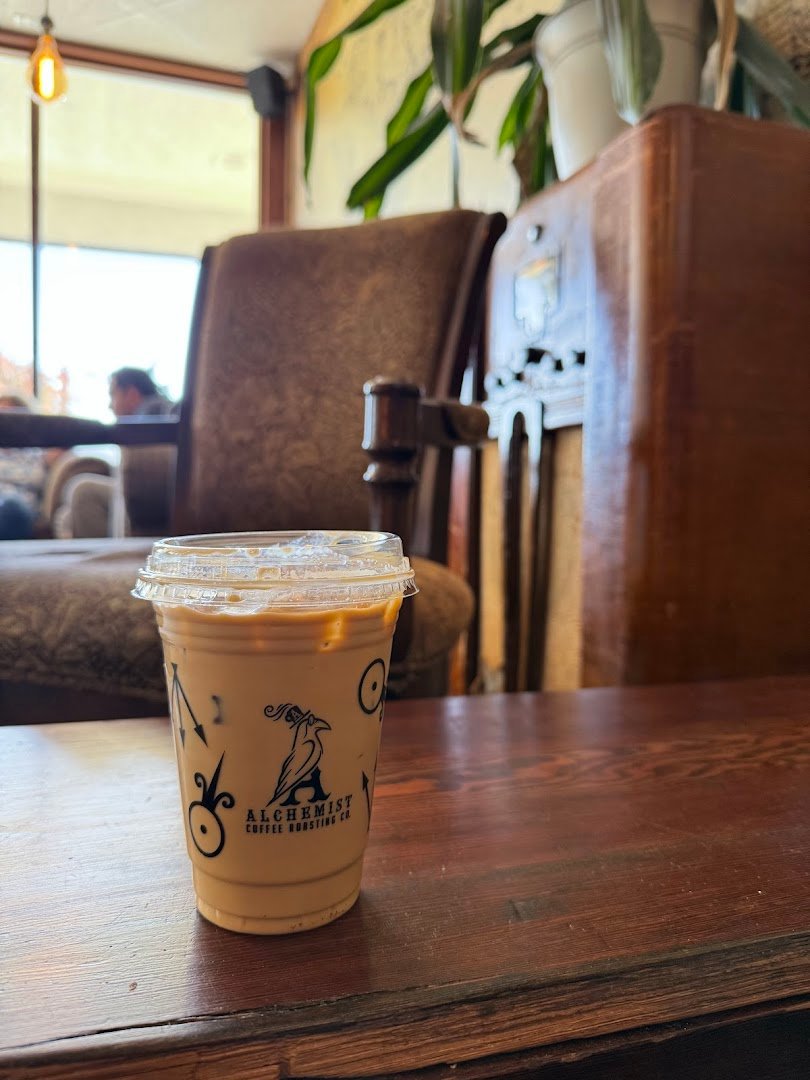 Alchemist Coffee Overland specialty coffee shop in Boise - photo 3