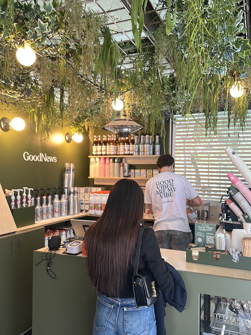 GoodNews specialty coffee shop in Barcelona - photo 3