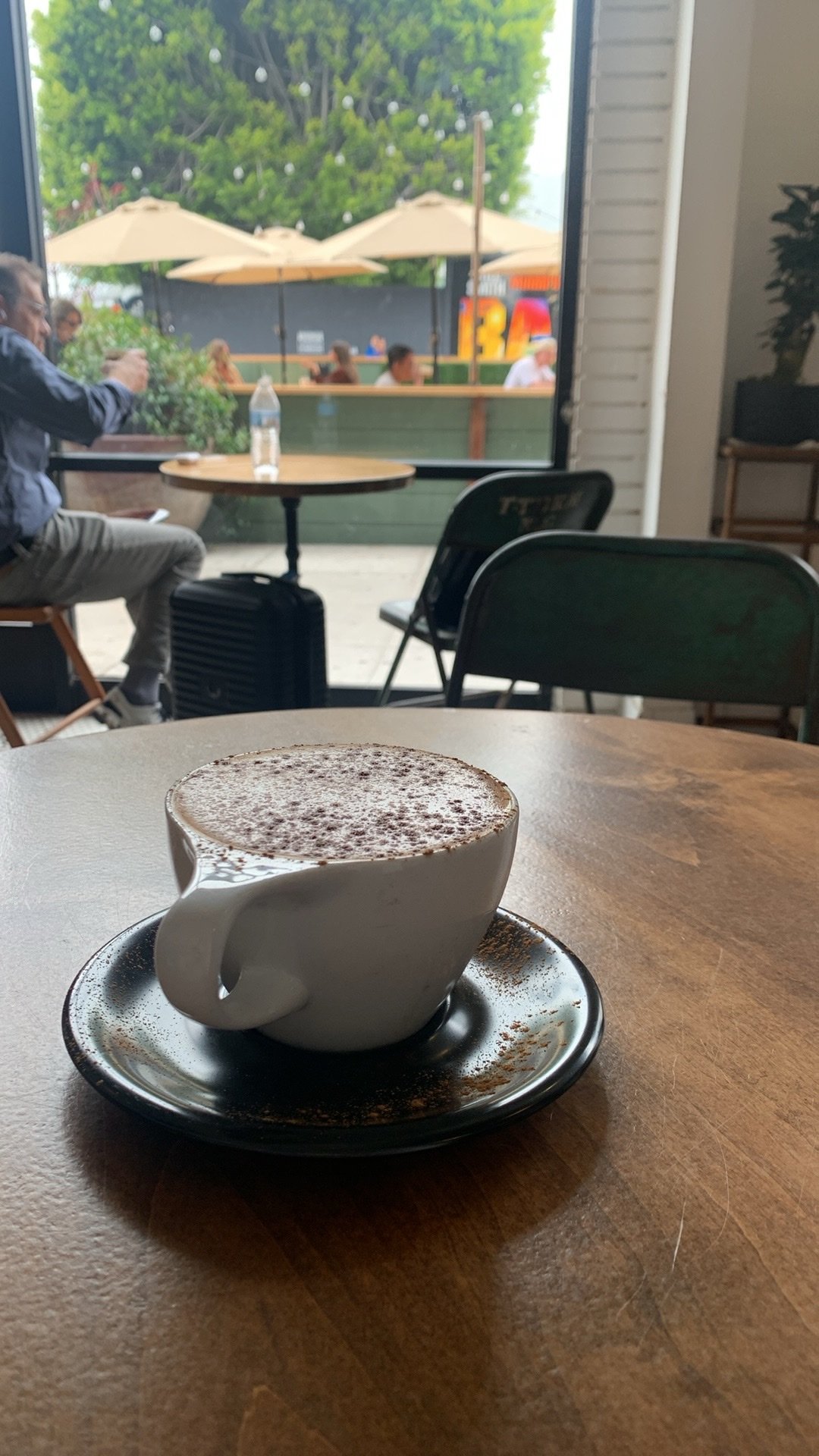 Menotti's Coffee Stop specialty coffee shop in Los Angeles - photo 12