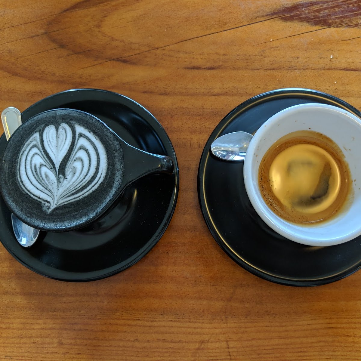 Menotti's Coffee Stop specialty coffee shop in Los Angeles - photo 13