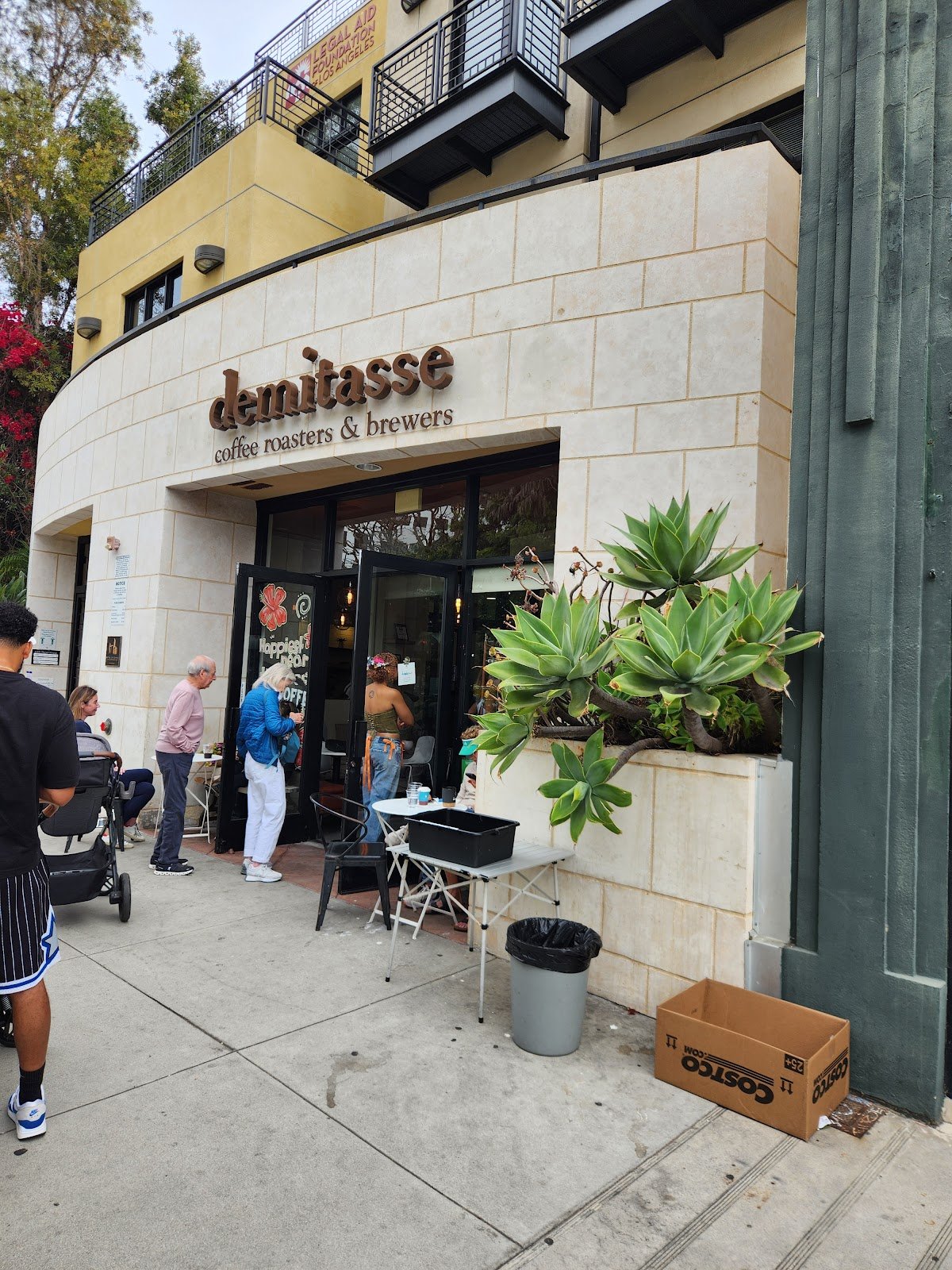 Demitasse specialty coffee shop in Los Angeles - photo 5
