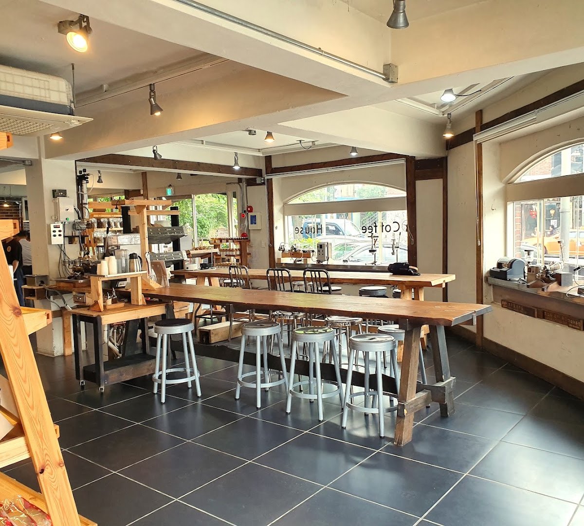 Interior of Club Espresso, specialty coffee shop in Seoul