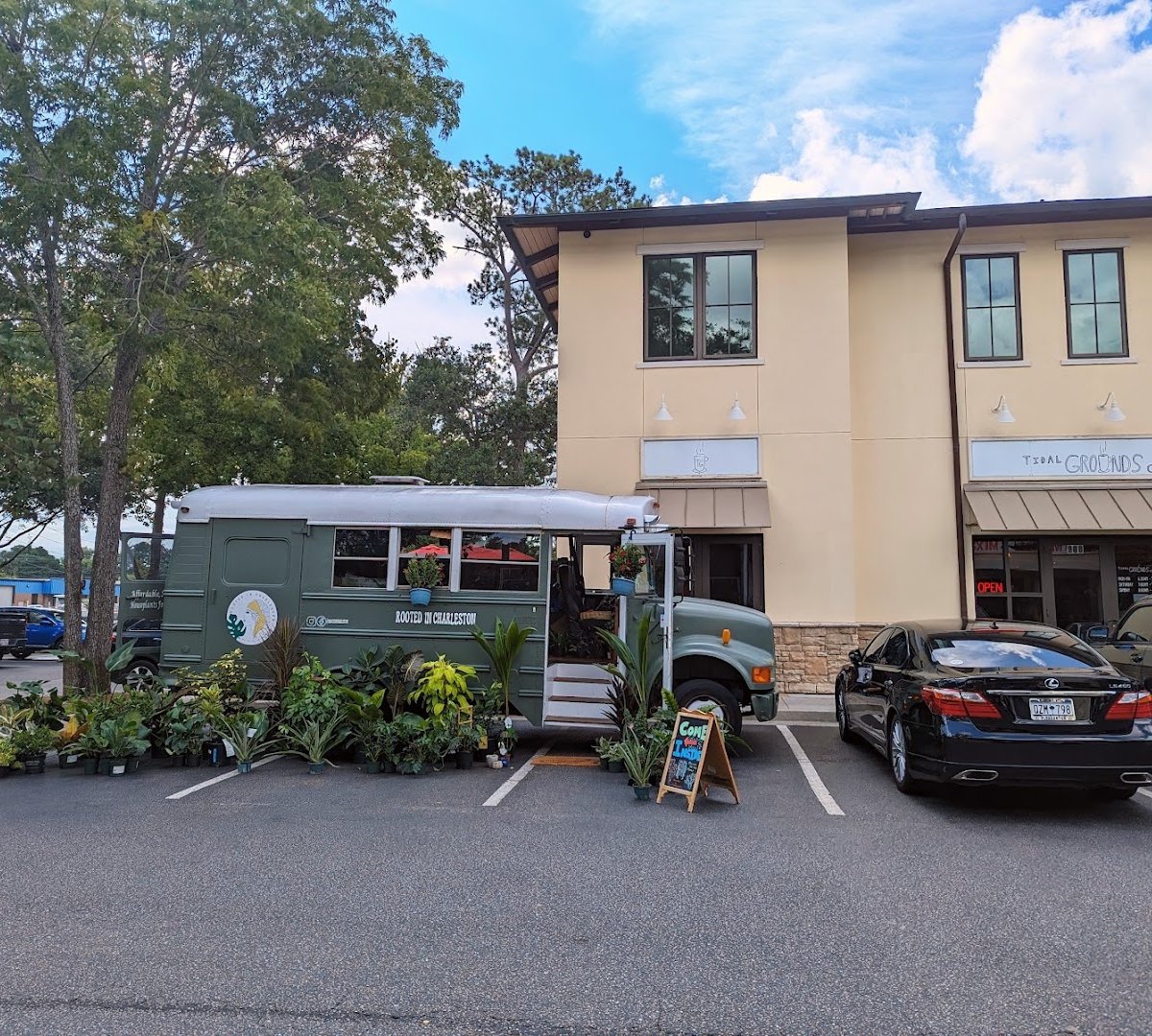 Tidal Grounds Coffee specialty coffee shop in Charleston - photo 6