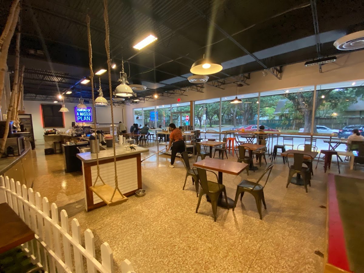 Mercantile specialty coffee shop in Houston - photo 4