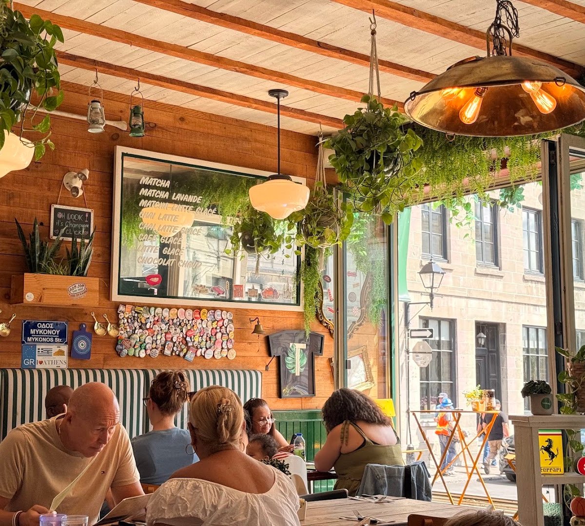 Interior of Tommy Café, specialty coffee shop in Montreal