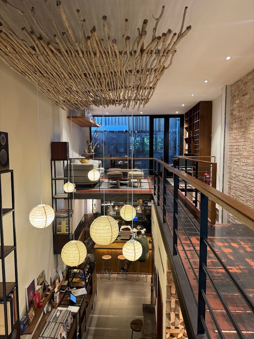 Café Slow specialty coffee shop in Ho Chi Minh City - photo 4
