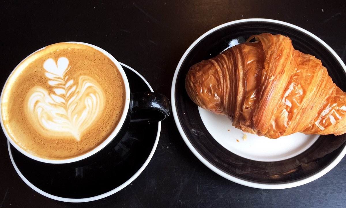 Coffee at Mojo Coffee House, specialty coffee shop in New Orleans