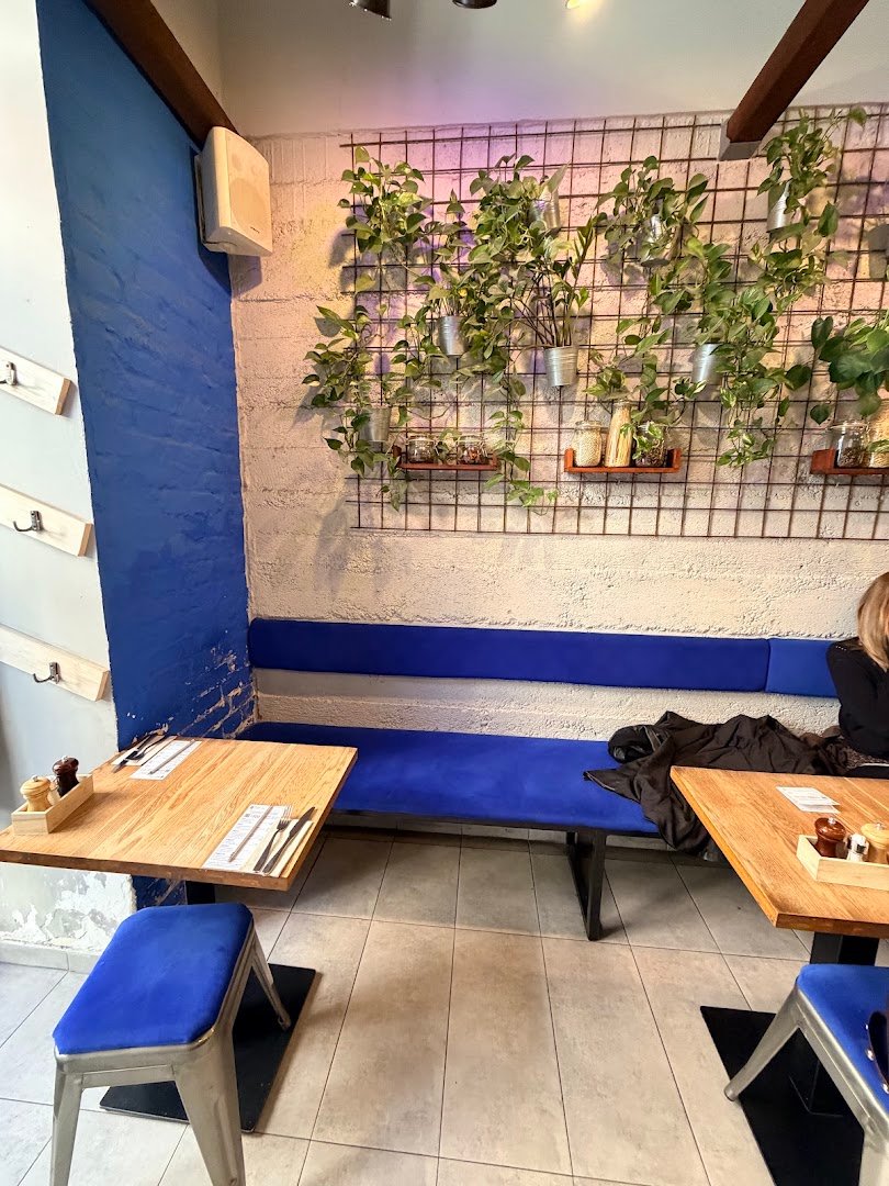 Pantry Brunch & Coffee specialty coffee shop in Budapest - photo 2