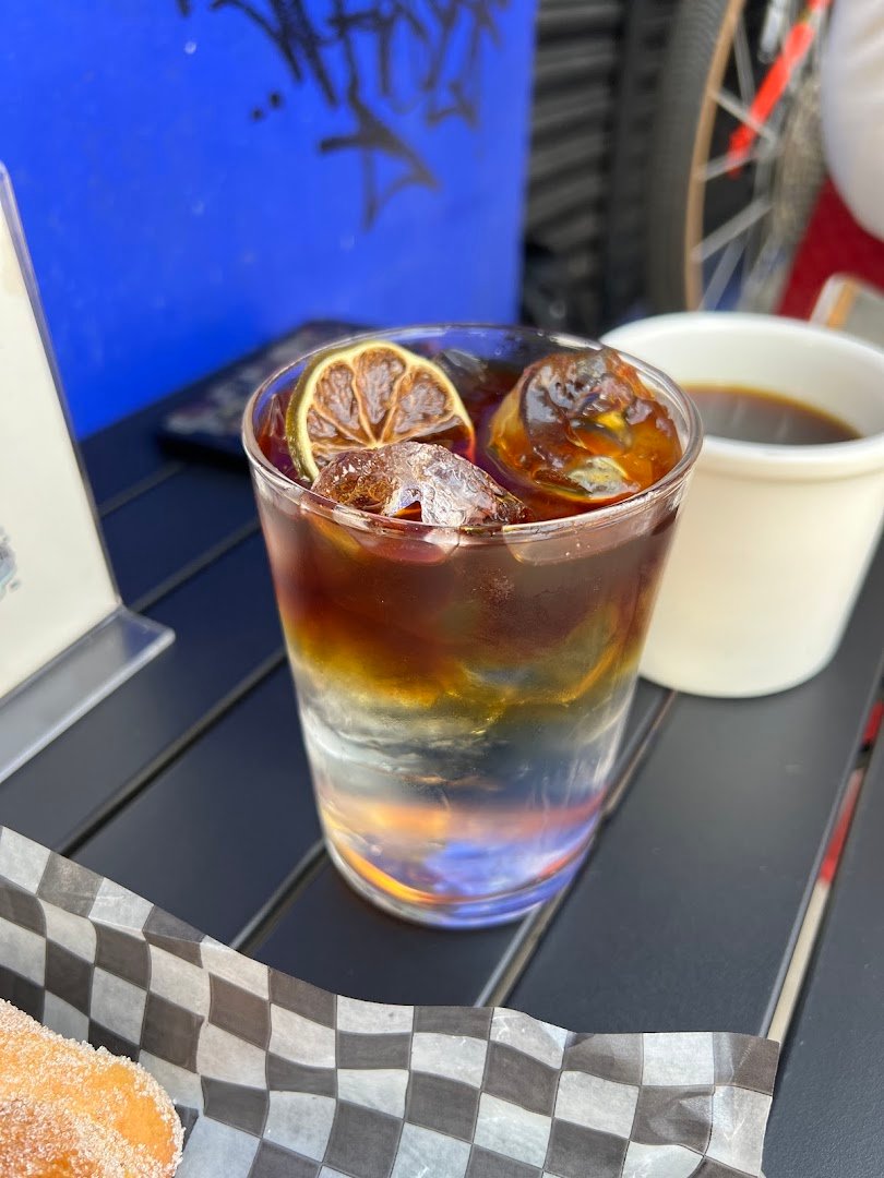 Coffee at Extra Extra, specialty coffee shop in Mexico City