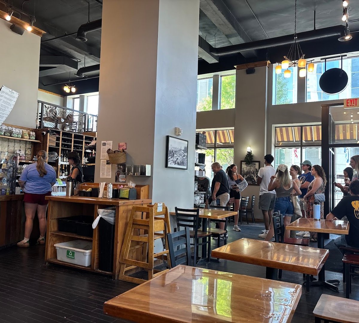 Interior of Barriques Coffee - West Wash, specialty coffee shop in Madison