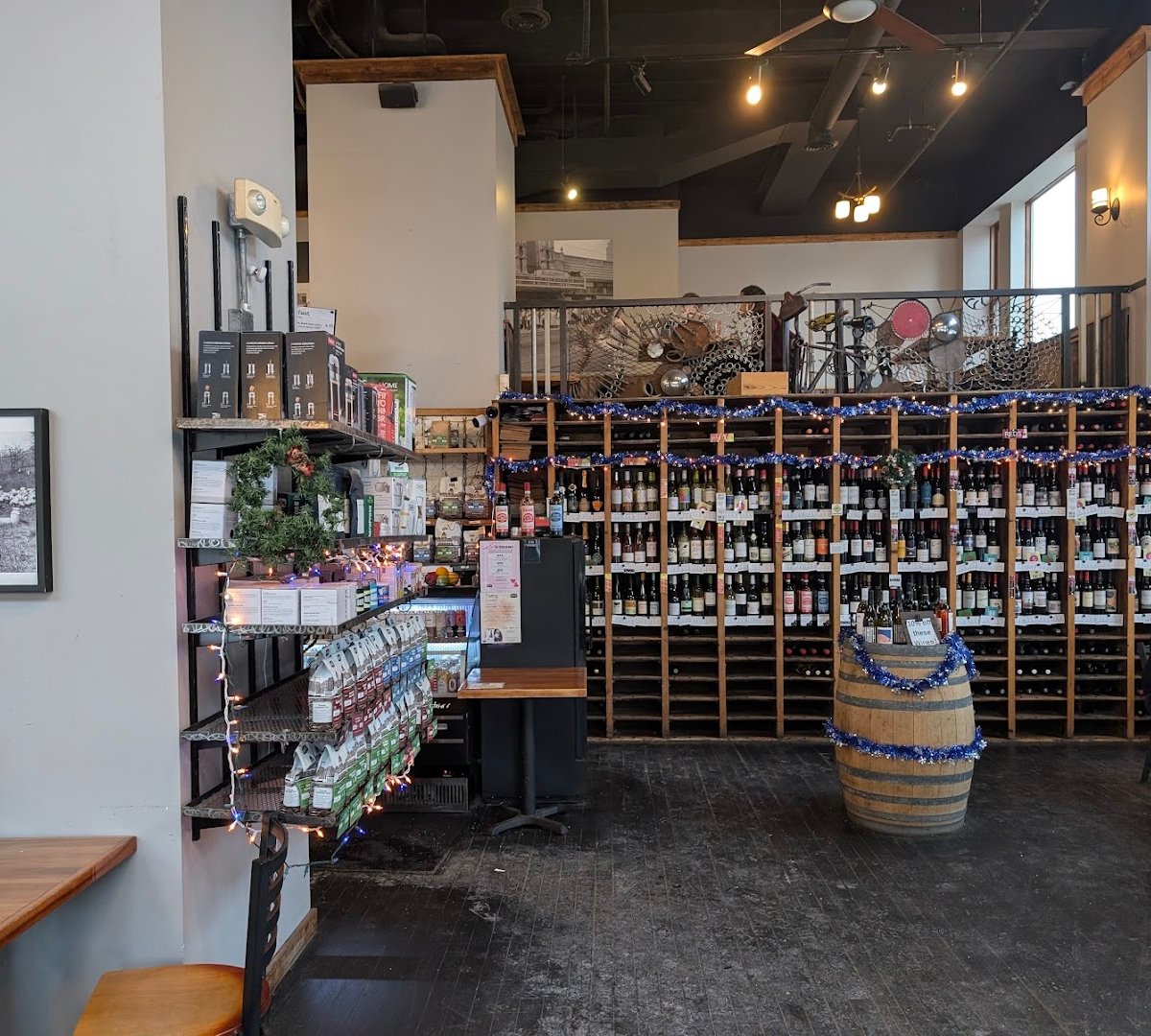 Interior of Barriques Coffee - West Wash, specialty coffee shop in Madison