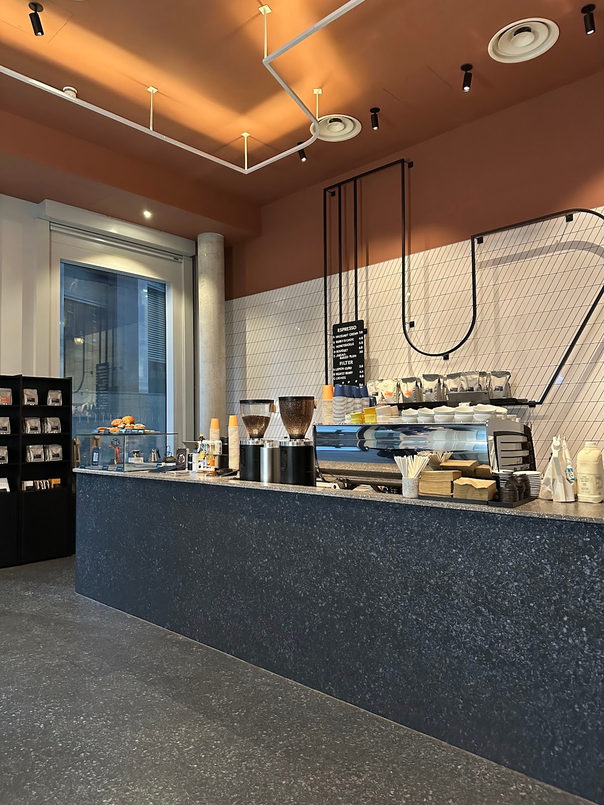 Formative Coffee specialty coffee shop in London - photo 3