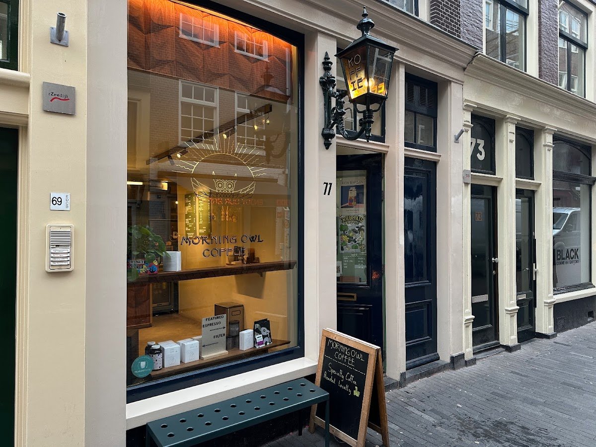 Morning Owl Coffee specialty coffee shop in Amsterdam - photo 2
