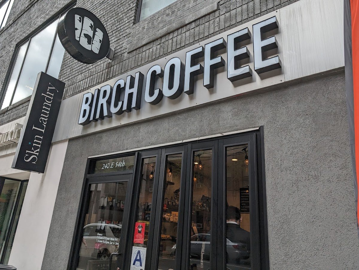 Birch Coffee specialty coffee shop in New York - photo 2