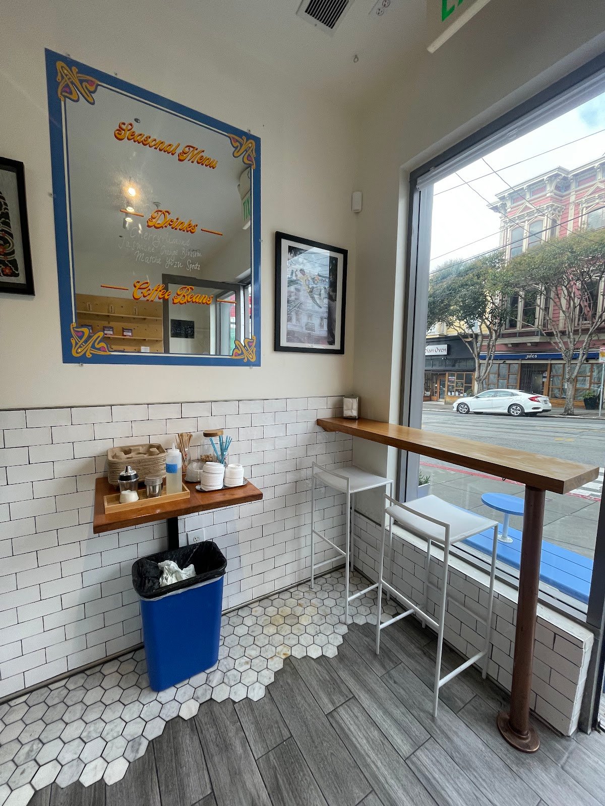 Out There Coffee Roasters specialty coffee shop in San Francisco - photo 4