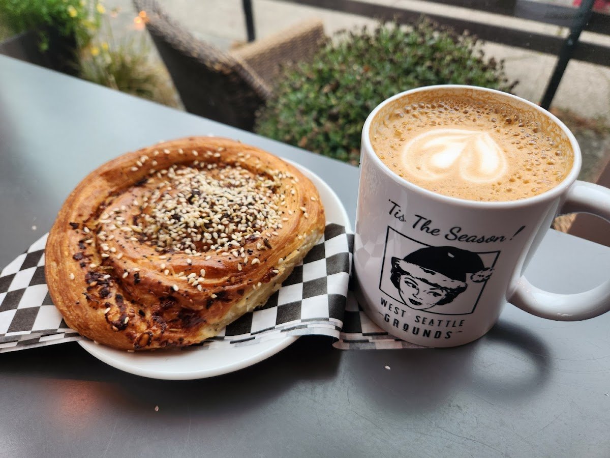 West Seattle Grounds specialty coffee shop in Seattle - photo 3