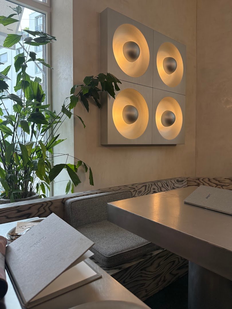 Interior of DRAFT. Coffee Zurich, specialty coffee shop in Zurich