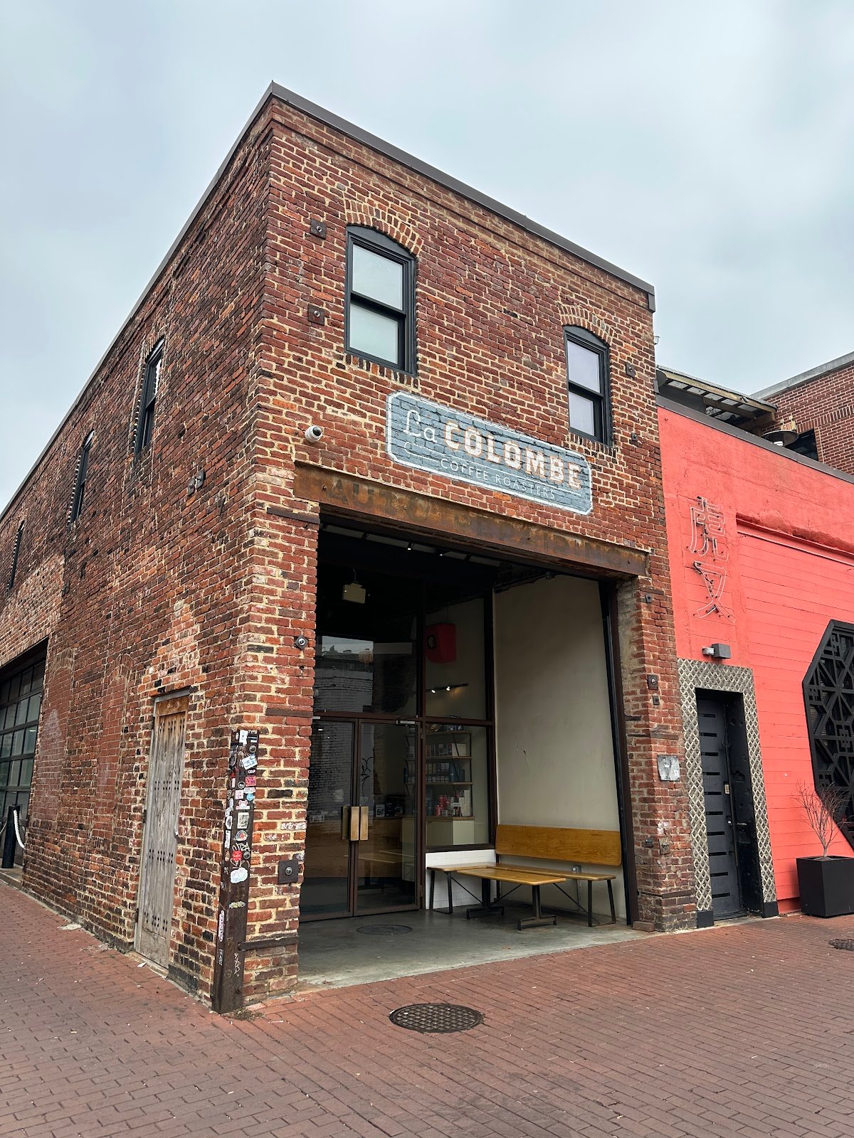 La Colombe Coffee Workshop specialty coffee shop in Washington, D.C. - photo 2