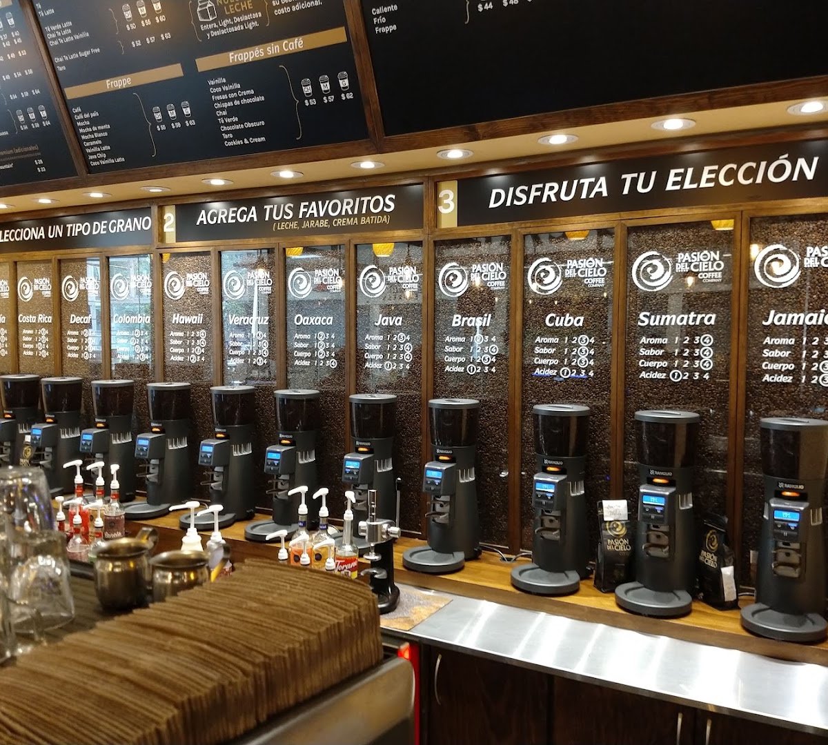 Interior of Pasión Café (antes Pasión del Cielo), specialty coffee shop in Mexico City