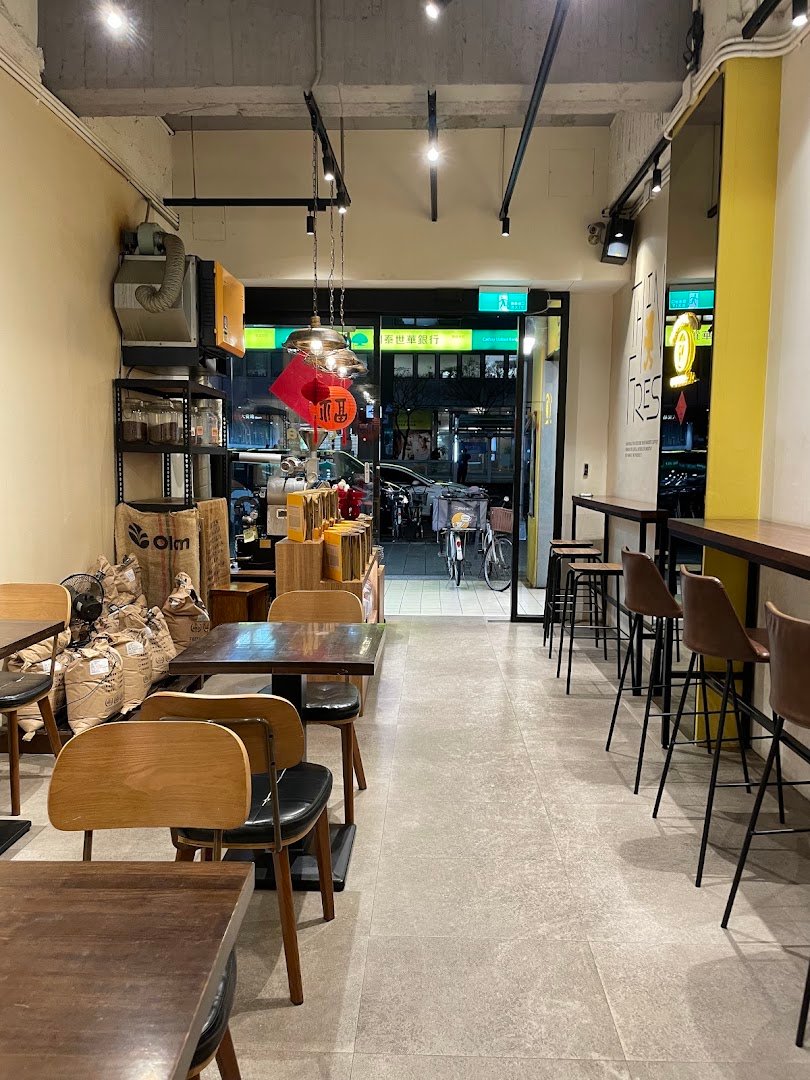 cama café Daan Xinyi Shop specialty coffee shop in Taipei - photo 5